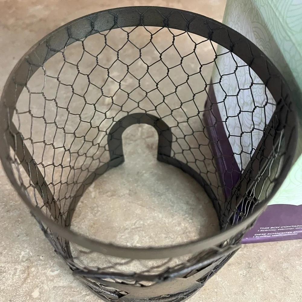 Scentsy metal wire